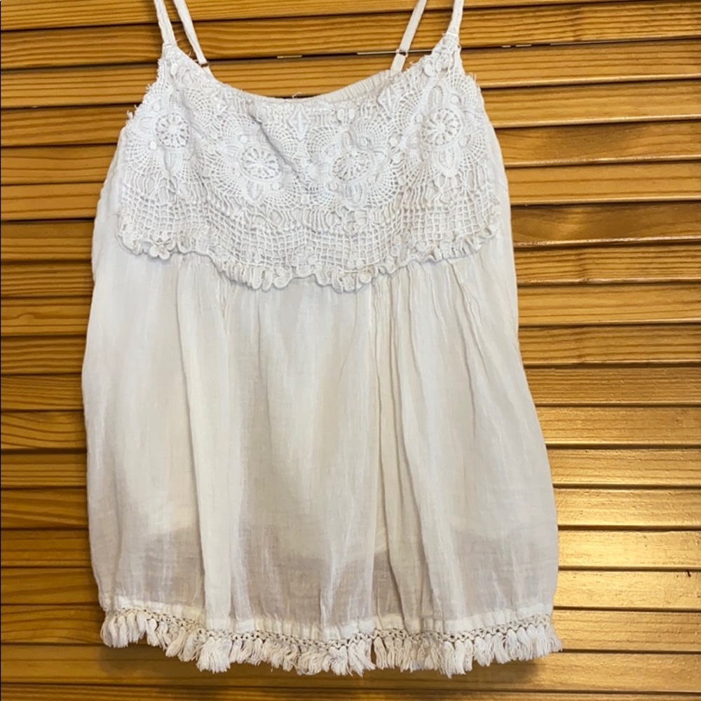 White Tank Top! - Picture 2 of 4
